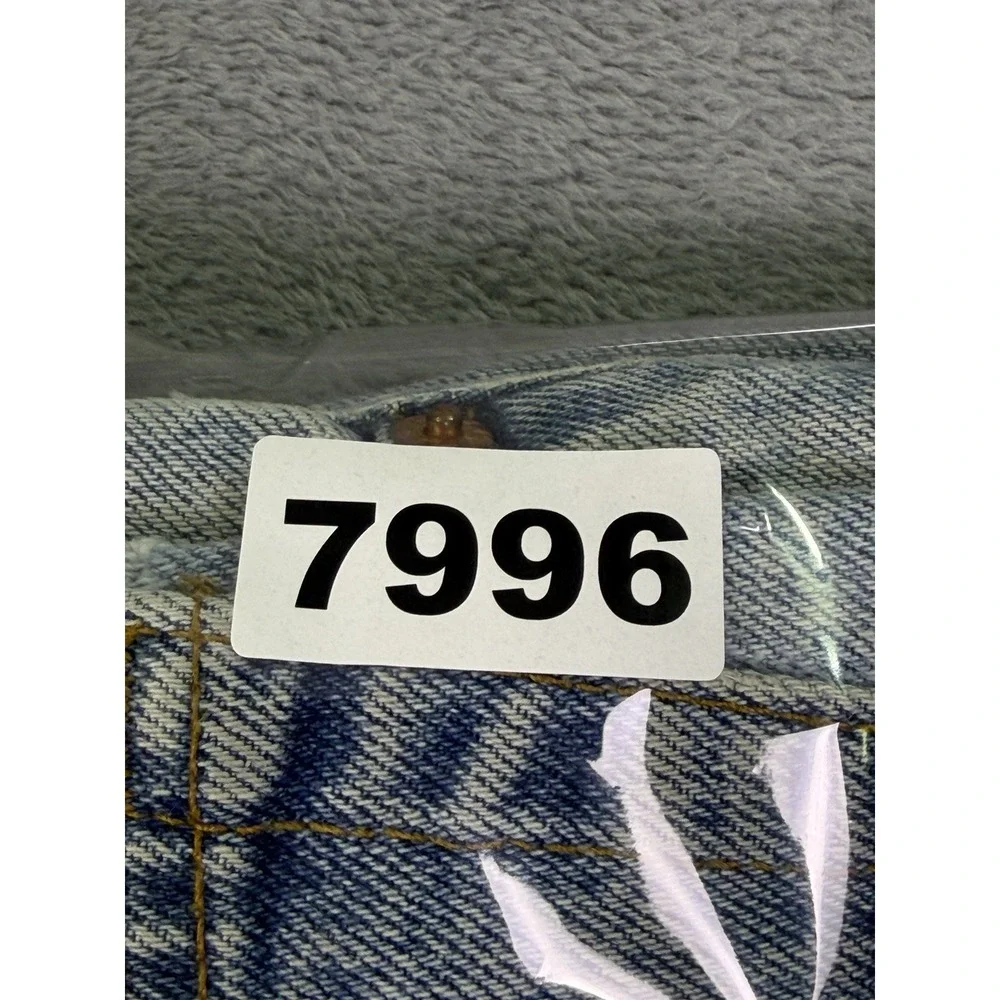Vintage Levis 550 Jeans Mens 34x32* Blue Tapered Relaxed Made In USA 1997 Flaw**